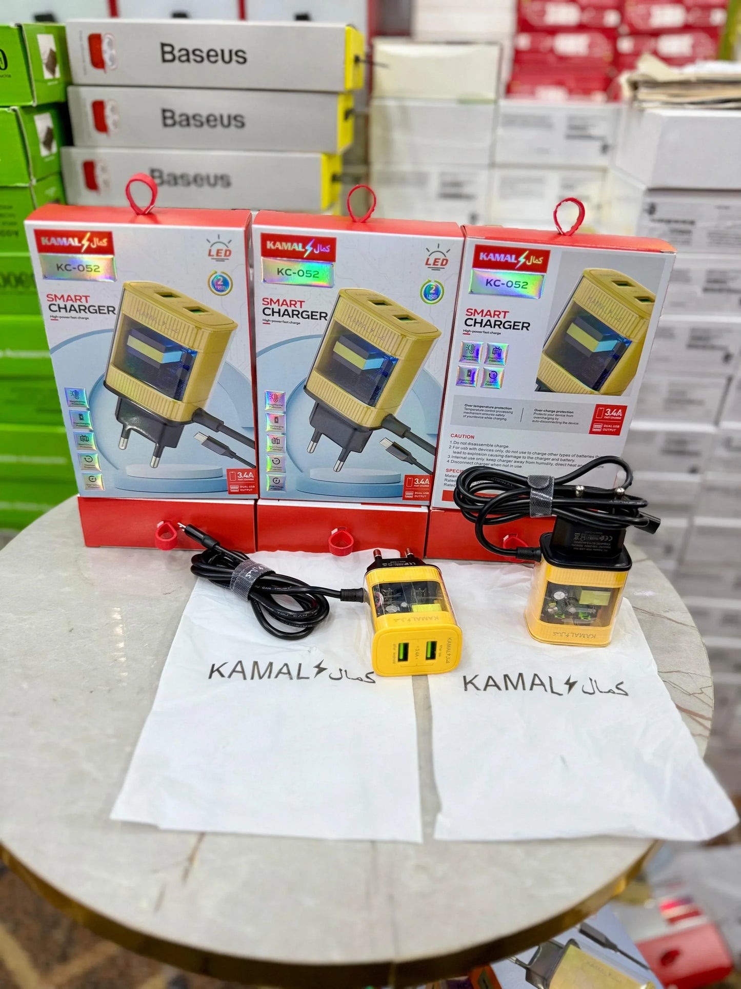 Kamal Plus KC-052 Smart Charger – Dual USB, 3.4A Fast Charging & LED Display