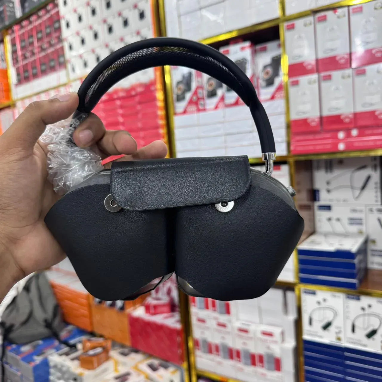 AirPods Max (USA Model) – Premium Over-Ear Headphones with Active Noise Cancellation