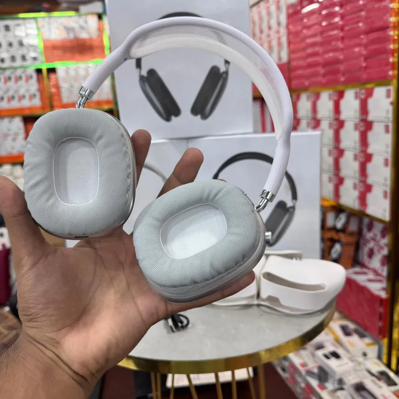 AirPods Max (USA Model) – Premium Over-Ear Headphones with Active Noise Cancellation