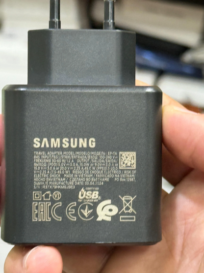 Samsung 45W USB-C PD Fast Charger Travel Adapter (EP-TA845) – Black